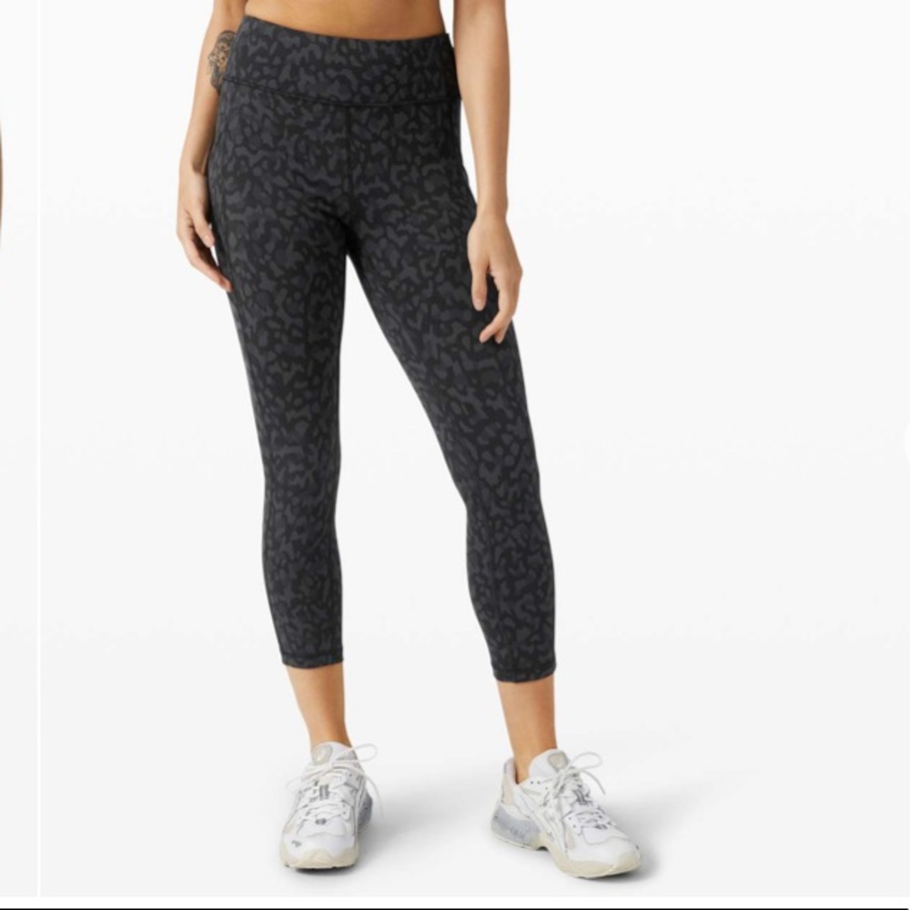 Lululemon Invigorate Legging